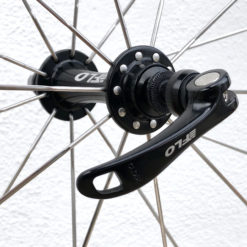 2016 FLO Clincher Wheelset with Ultegra Cassette