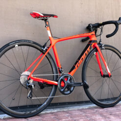 Giant TCR Advanced SL 2 Full Carbon Road Bike with SLR Carbon Wheelset Neon Red