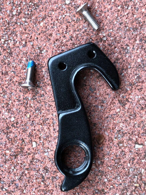 Universal Derailleur Hanger Dropout For Giant Bikes – Avail, Defy, TCR, TCX & More