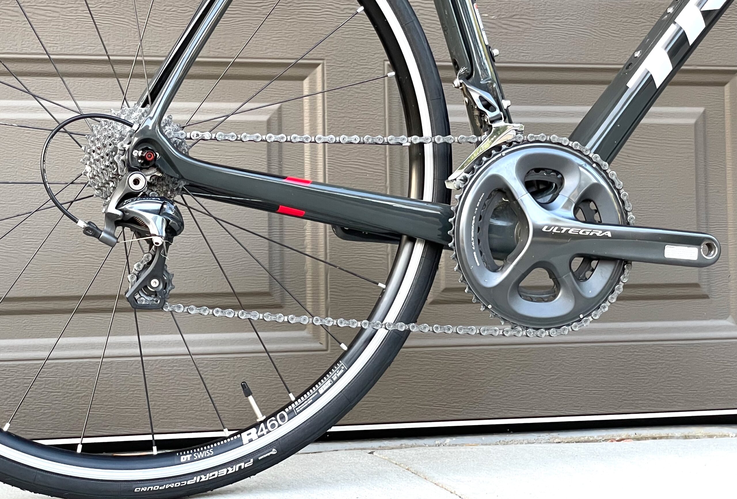 2018 Trek Domane SLR Ultegra 6800 11 speed Carbon Road Endurance Bike 58 cm